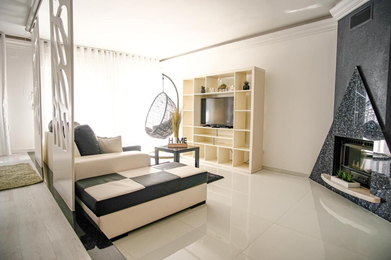 Prestige Holidays Alojamentos Назаре Екстериор снимка