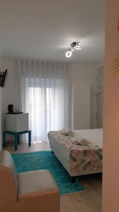Prestige Holidays Alojamentos Назаре Екстериор снимка